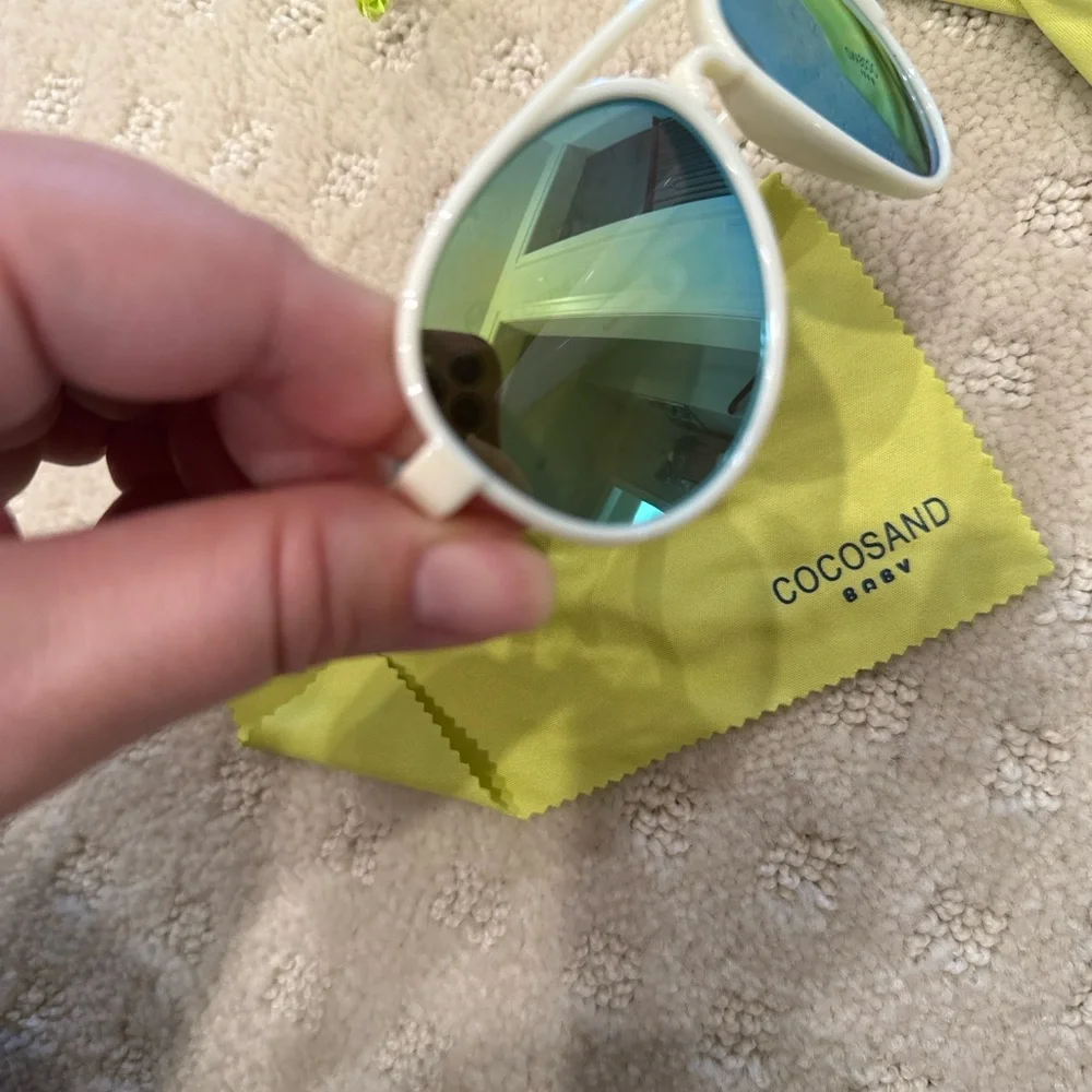 COCOSAND Baby Sunglasses White Mirrored Lenses Adjustable Strap UV Protections